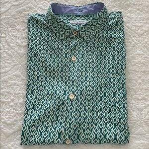 Tommy Bahama silk button front shirt sleeve camp shirt